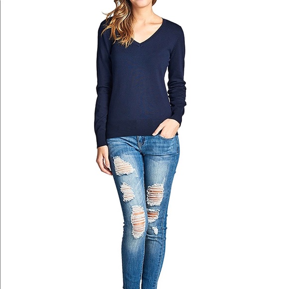 Active USA Classic Navy Tailored V-Neck Sweater - Picture 5 of 6